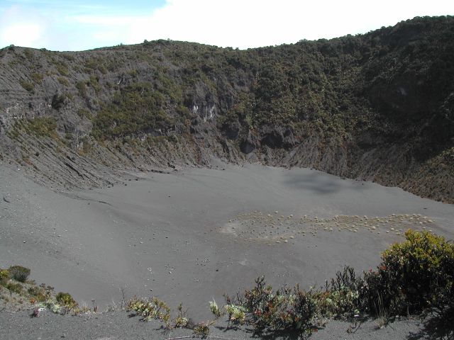 Alter nordöstlicher Krater des Irazu