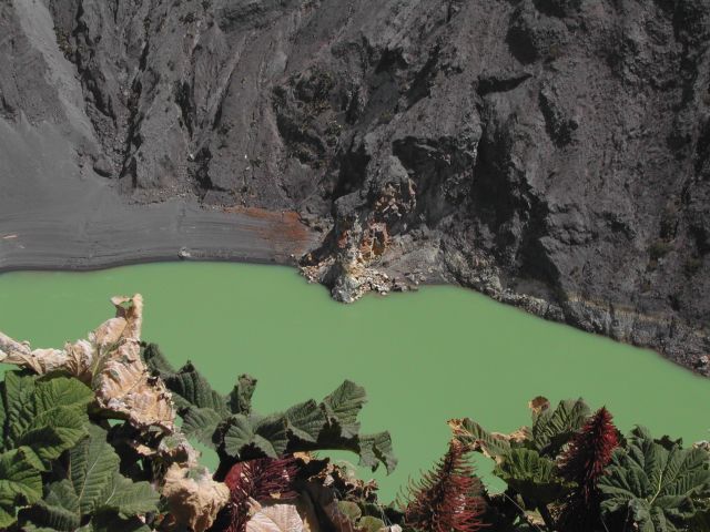 Zoom auf Kratersee